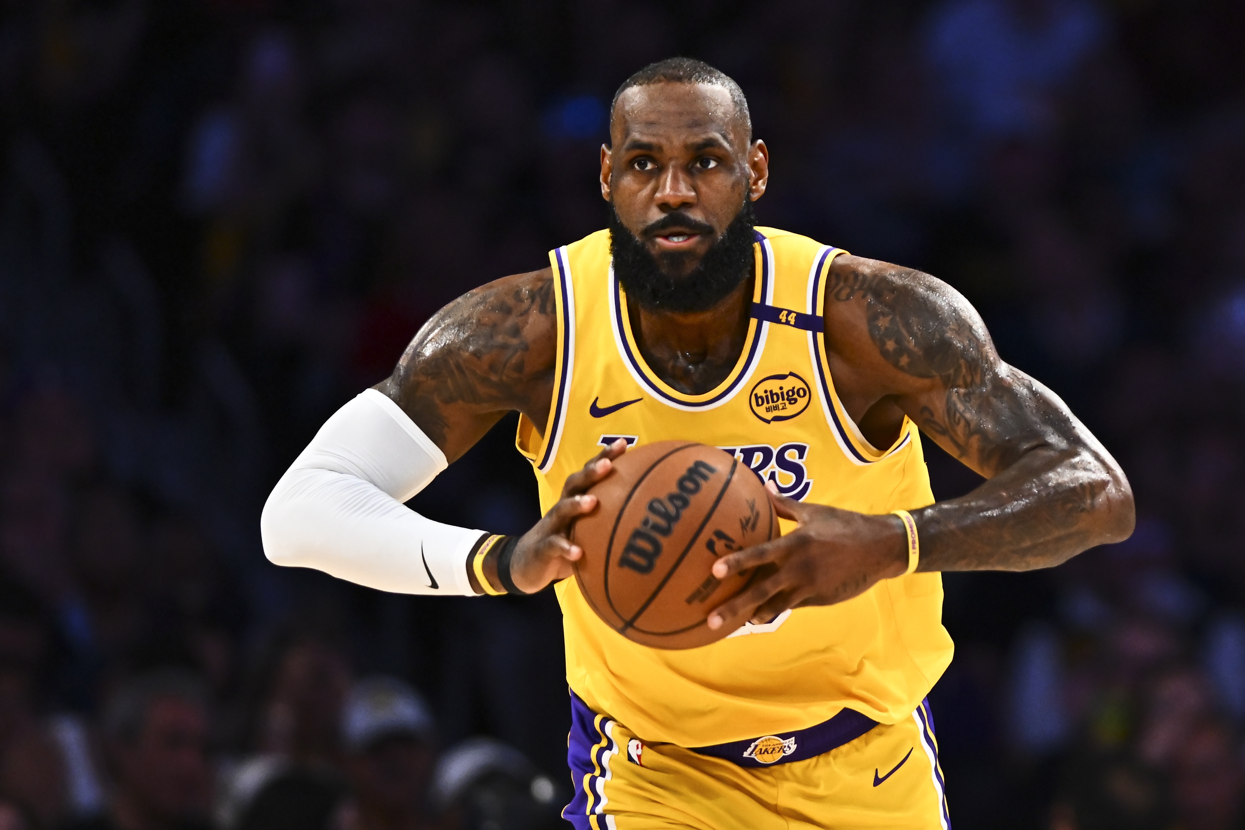 爱游戏体育-赛地聚焦：NBA季后赛清晨热度飙升，广厦男篮篮板制胜，话题不断，纪律约束更严格的简单介绍