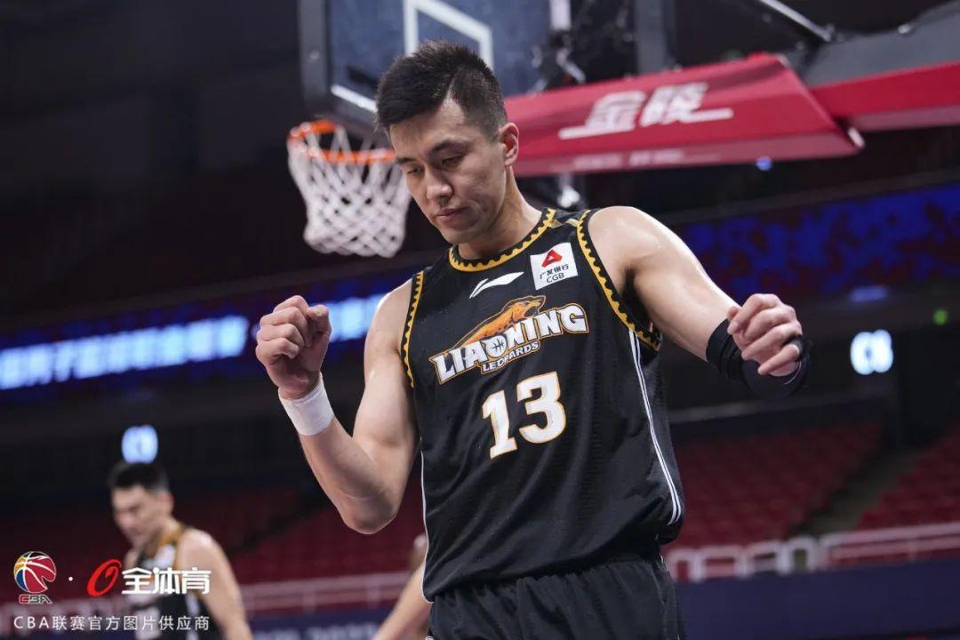 窗口期法兰克福调整名单以备CBA常规赛,防线松动环节打磨,话题不断,高层口径保持一致的简单介绍 窗口期法兰克福调整名单以备CBA常规赛,防线松动环节打磨,话题不断,高层口径保持一致的简单介绍